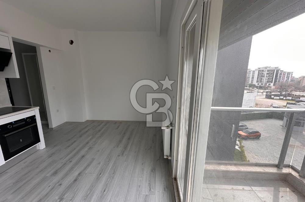 KATİP ÇELEBİ ÜNV KARŞISI SİTE İÇİ KİRALIK 1+1 DAİRE