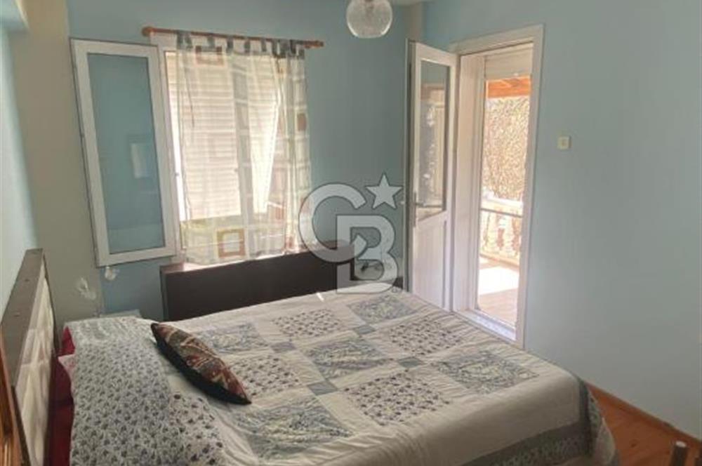 Karaburun Kaynarpınar'da 3+1 Denize Yürüme Mesafesi'nde Villa