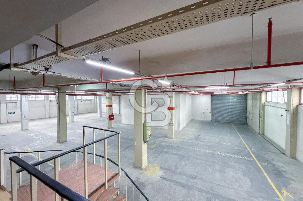 AVCILAR E-5 CADDE ÜZERİNDE KİRALIK 7.500m² FABRİKA/DEPO