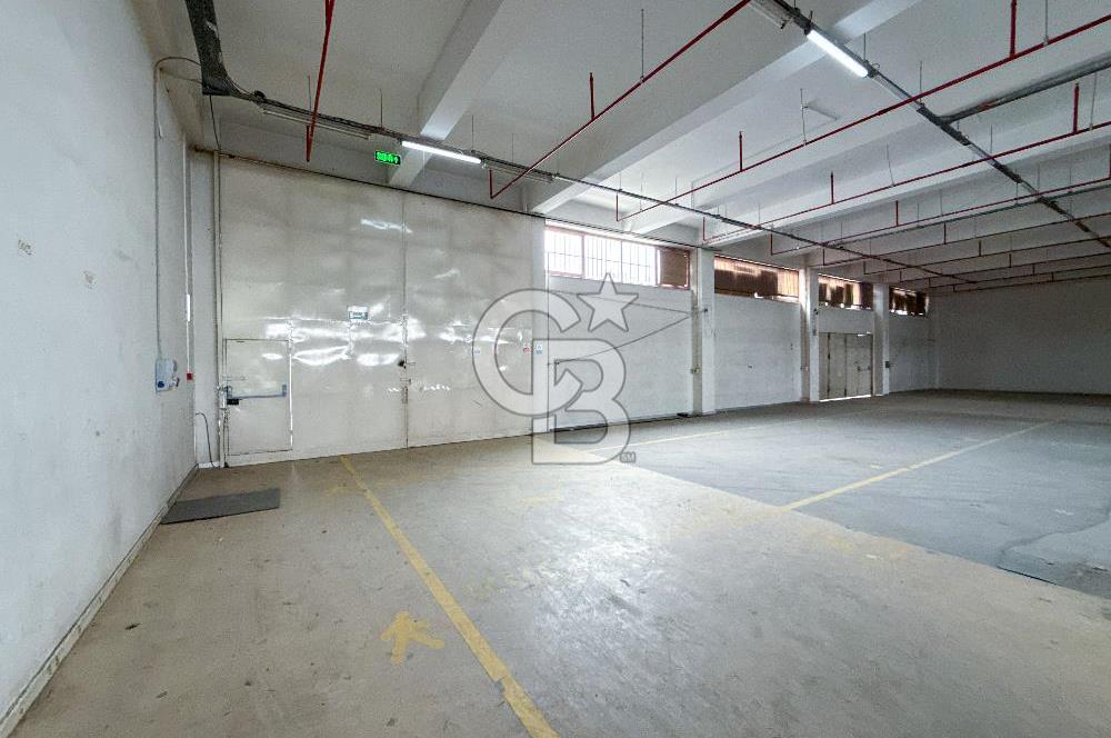 AVCILAR E-5 CADDE ÜZERİNDE KİRALIK 7.500m² FABRİKA/DEPO