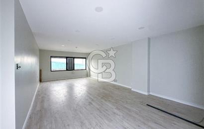 AVCILAR E-5 CEPHELİ 1.600 m² PRESTİJLİ KİRALIK DÜKKAN&MAĞAZA