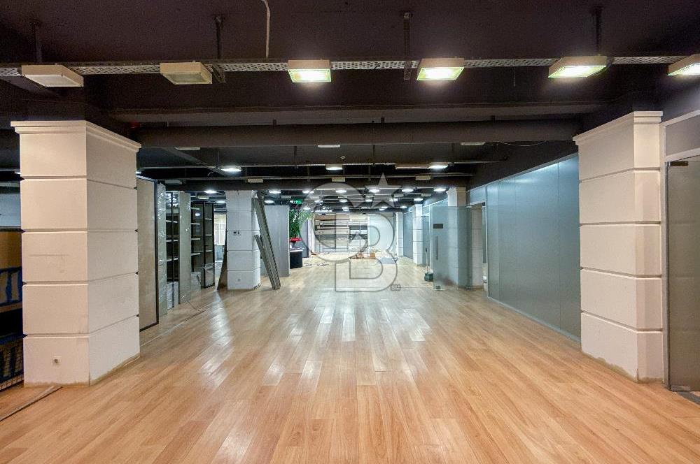 AVCILAR E-5 CEPHELİ 1.600 m² PRESTİJLİ KİRALIK DÜKKAN&MAĞAZA