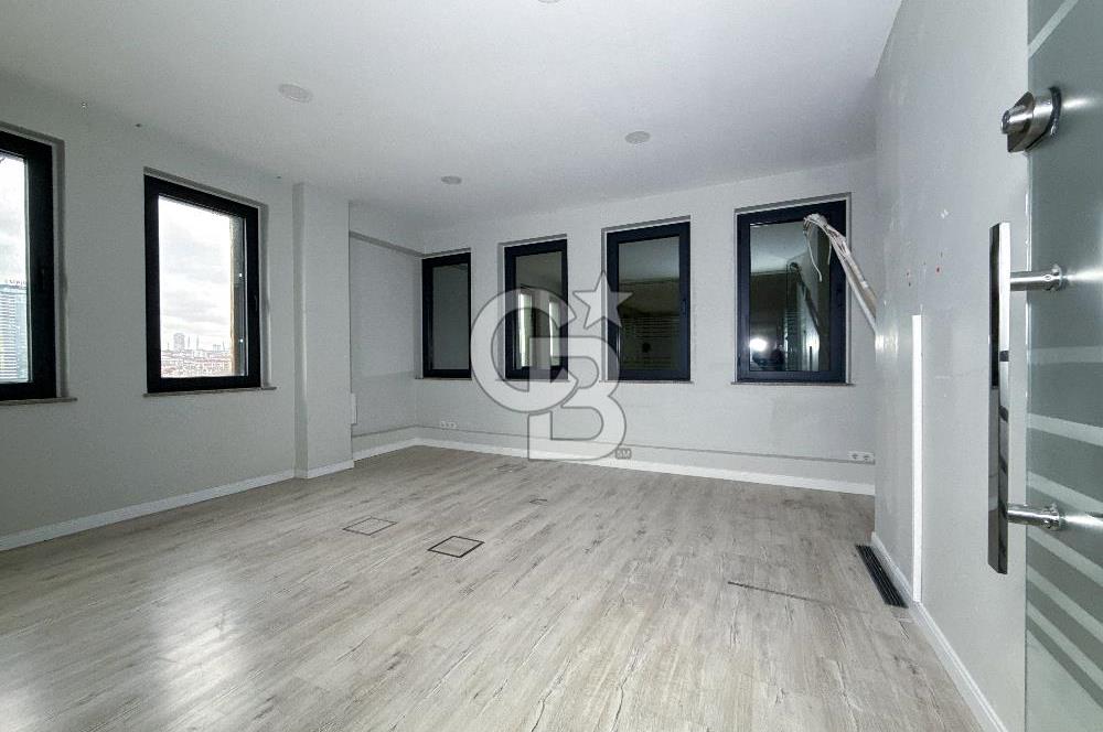 AVCILAR E-5 CEPHELİ 1.600 m² PRESTİJLİ KİRALIK DÜKKAN&MAĞAZA