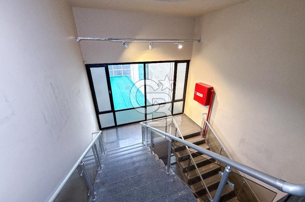 AVCILAR E-5 CEPHELİ 1.600 m² PRESTİJLİ KİRALIK DÜKKAN&MAĞAZA