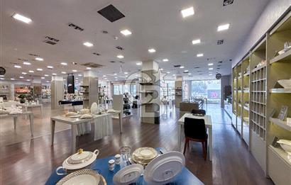 AVCILAR E-5 CEPHELİ 1.600 m² PRESTİJLİ KİRALIK DÜKKAN&MAĞAZA