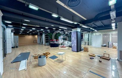 AVCILAR E-5 CEPHELİ 1.600 m² PRESTİJLİ KİRALIK DÜKKAN&MAĞAZA