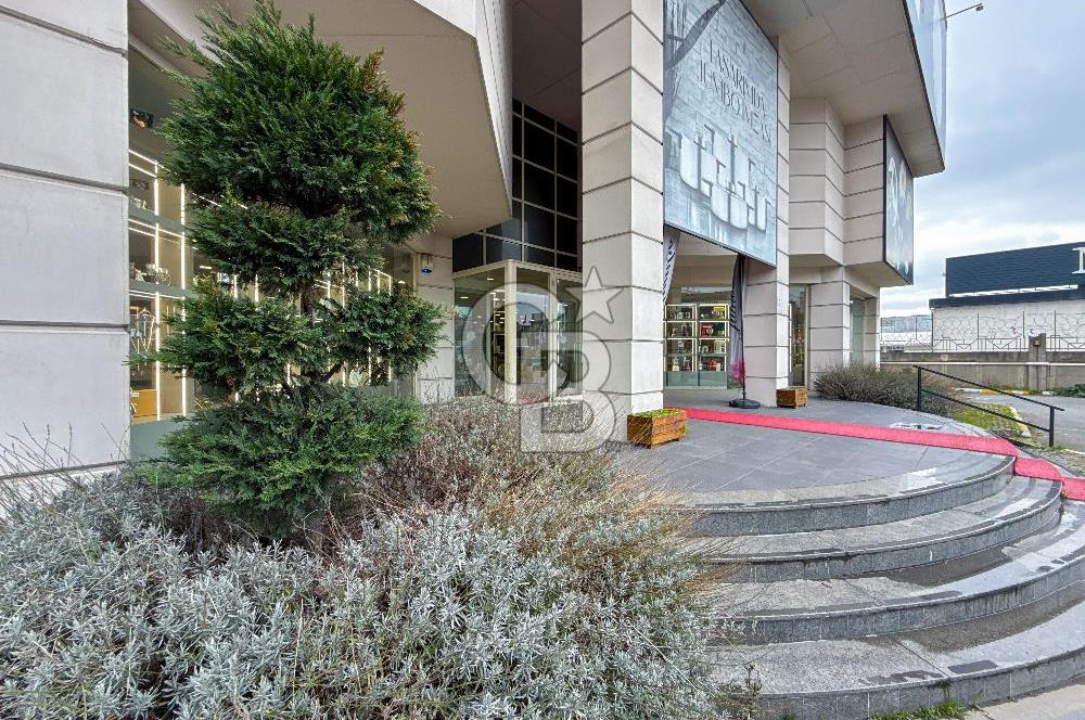 AVCILAR E-5 CEPHELİ 1.600 m² PRESTİJLİ KİRALIK DÜKKAN&MAĞAZA