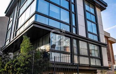 HASTANELER BÖLGESINDE TAM DONANIMLI PLAZA