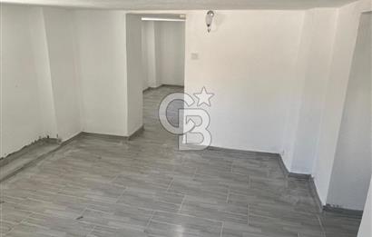 BURHANİYE'DE DOĞA İLE İÇ İÇE MÜSTAKİL BAHÇELİ SATILIK KÖY EVİ