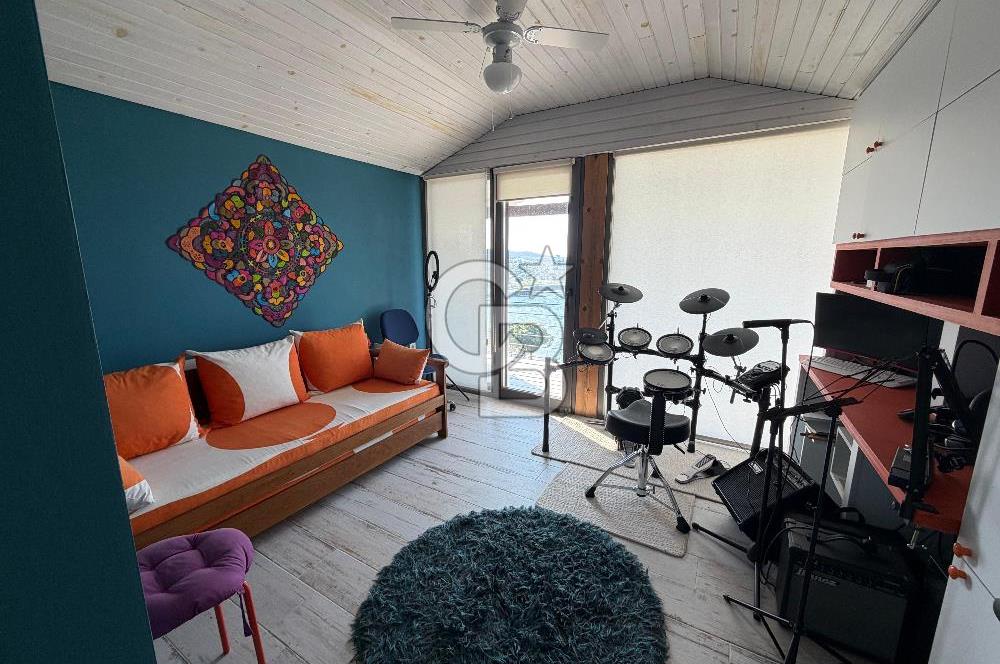 Kaz Dağları Manzaralı Arturda Özel Mimari Lüks Villa