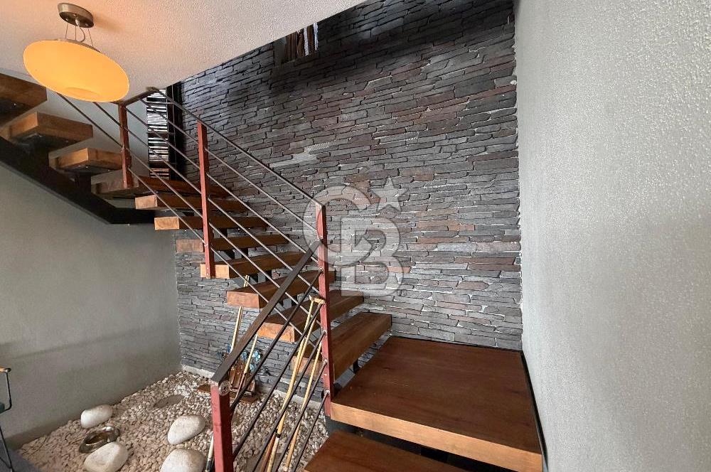 Kaz Dağları Manzaralı Arturda Özel Mimari Lüks Villa