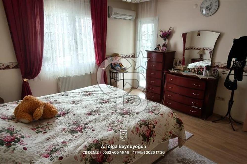 Yüksek Vadi Evleri'nde Körfez Manzaralı 4+1 Satılık Daire