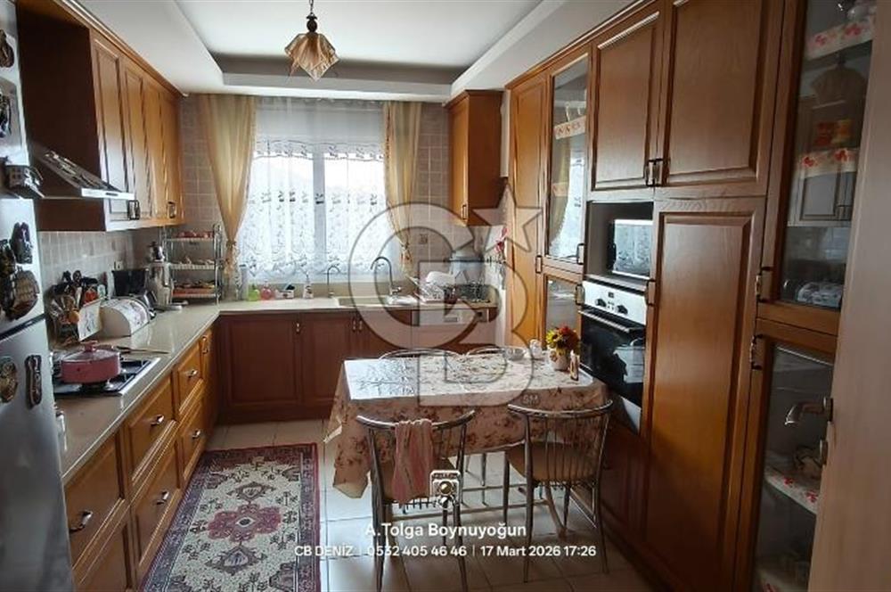 Yüksek Vadi Evleri'nde Körfez Manzaralı 4+1 Satılık Daire