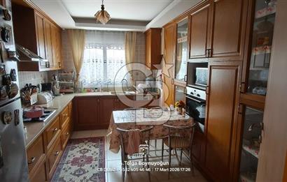 Yüksek Vadi Evleri'nde Körfez Manzaralı 4+1 Satılık Daire