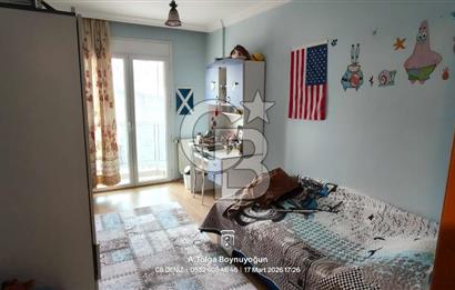 Yüksek Vadi Evleri'nde Körfez Manzaralı 4+1 Satılık Daire