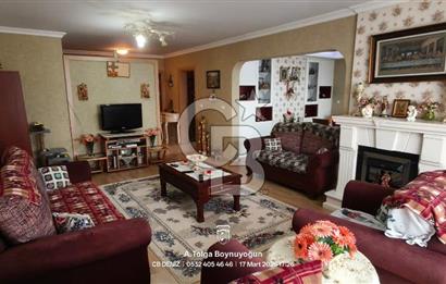 Yüksek Vadi Evleri'nde Körfez Manzaralı 4+1 Satılık Daire