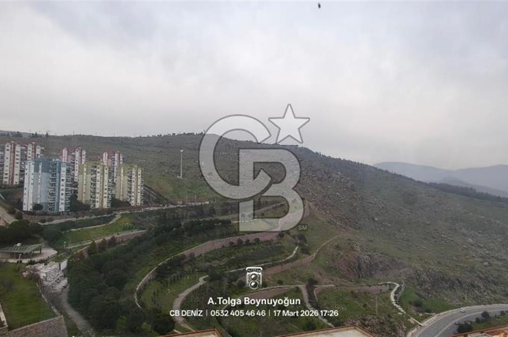 Yüksek Vadi Evleri'nde Körfez Manzaralı 4+1 Satılık Daire