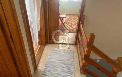 Karaburun Kaynarpınar'da 3+1 Denize Yürüme Mesafesi'nde Villa