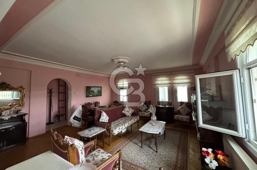 YALOVA TERMAL AKKÖY'DE SATILIK 3+1 MÜSTAKİL VİLLA BRÜT 250 M2