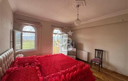 YALOVA TERMAL AKKÖY'DE SATILIK 3+1 MÜSTAKİL VİLLA BRÜT 250 M2