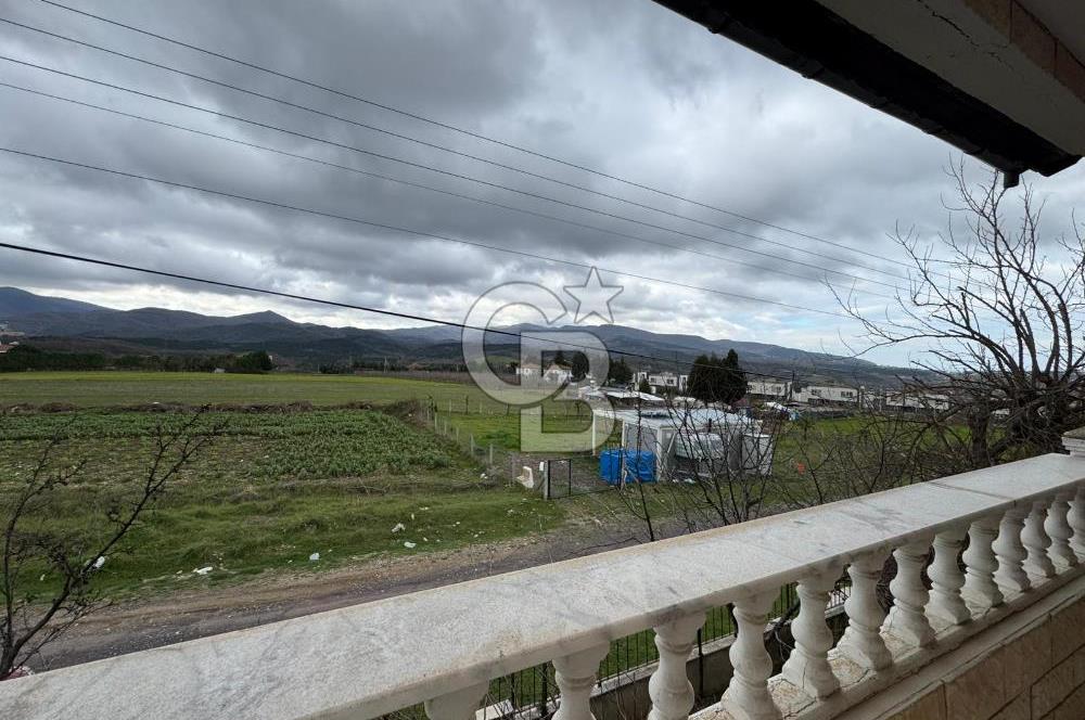 YALOVA TERMAL AKKÖY'DE SATILIK 3+1 MÜSTAKİL VİLLA BRÜT 250 M2