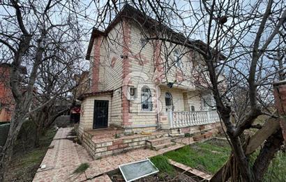 YALOVA TERMAL AKKÖY'DE SATILIK 3+1 MÜSTAKİL VİLLA BRÜT 250 M2