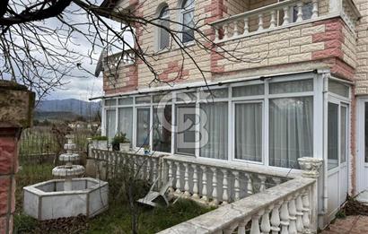 YALOVA TERMAL AKKÖY'DE SATILIK 3+1 MÜSTAKİL VİLLA BRÜT 250 M2