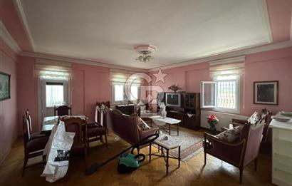 YALOVA TERMAL AKKÖY'DE SATILIK 3+1 MÜSTAKİL VİLLA BRÜT 250 M2