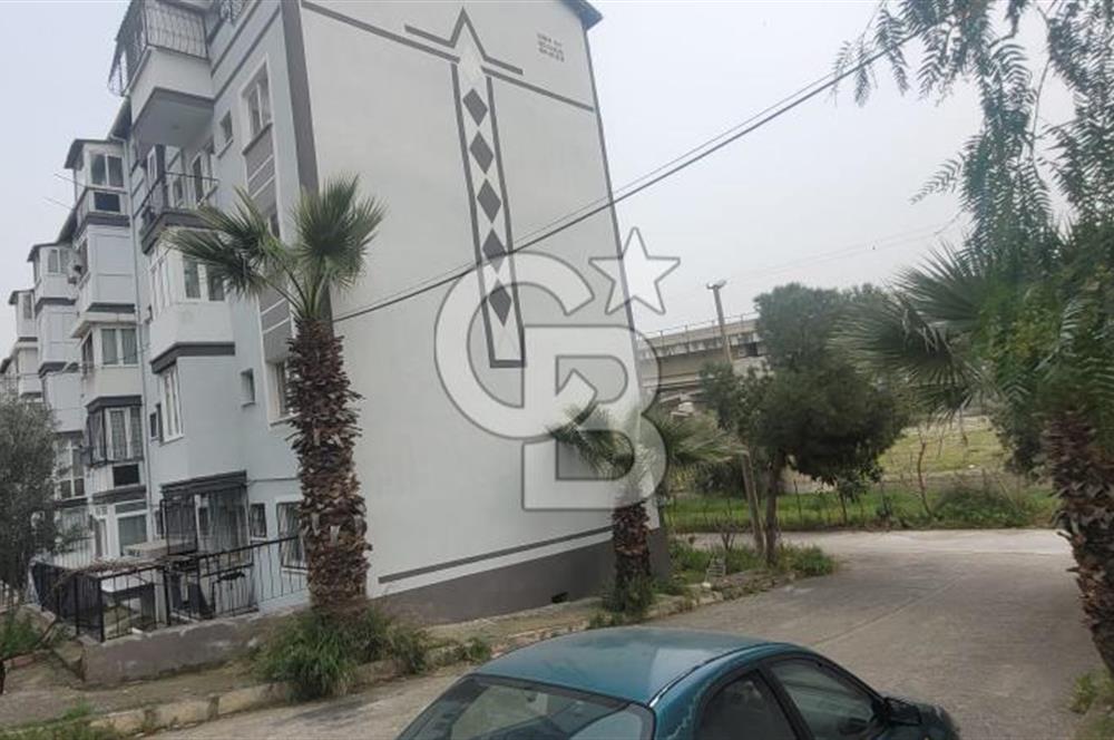 Çiğli Aydınlık Evlerde Merkezi Konumda Satılık 2+1 Daire.