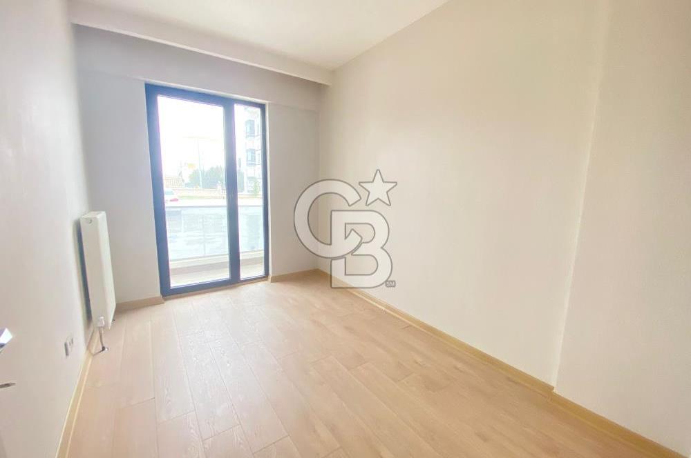 Yeni Bağlıca'da Giriş Kat 3+1 Satılık Site Dairesi