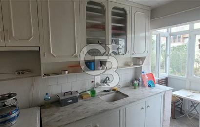 Çiğli Aydınlık Evlerde Merkezi Konumda Satılık 2+1 Daire.