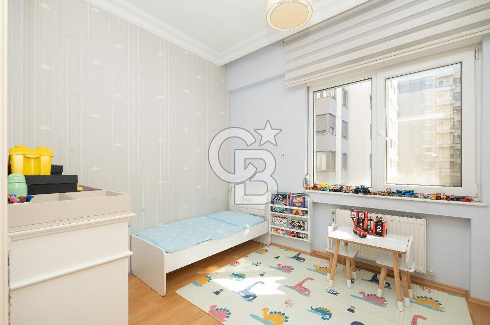 Bağdat Caddesi Sahil Tarafı Genç Binada Kiracısız 3+1 Daire