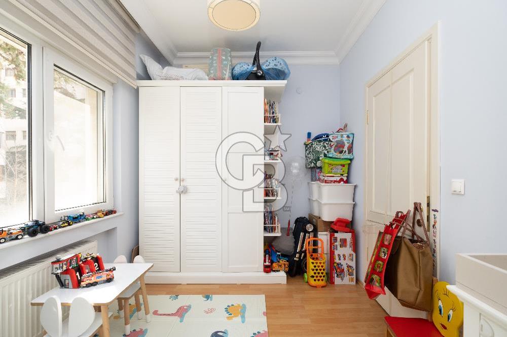 Bağdat Caddesi Sahil Tarafı Genç Binada Kiracısız 3+1 Daire