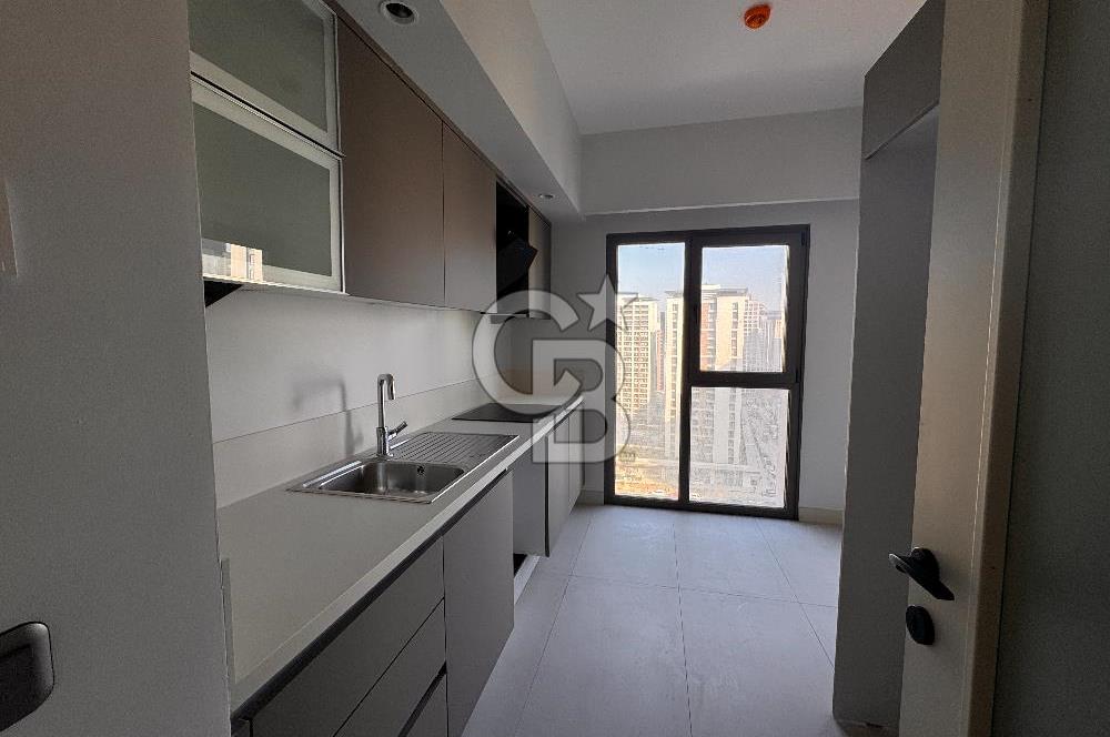 Yeni Fikirtepe Emlak Konut 10.Etap 2+1 Millet Bahçesine Cephe Kiralık Daire