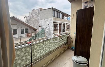 Çiğli Yeni Mahallede Merkezi Konumda Satılık 3+1