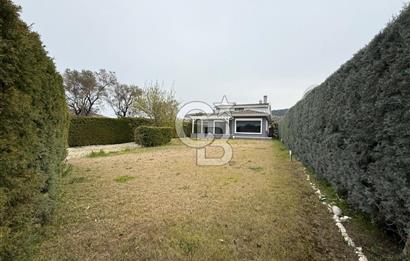 Urla Kuşçularda Kiralık 4+1 Villa