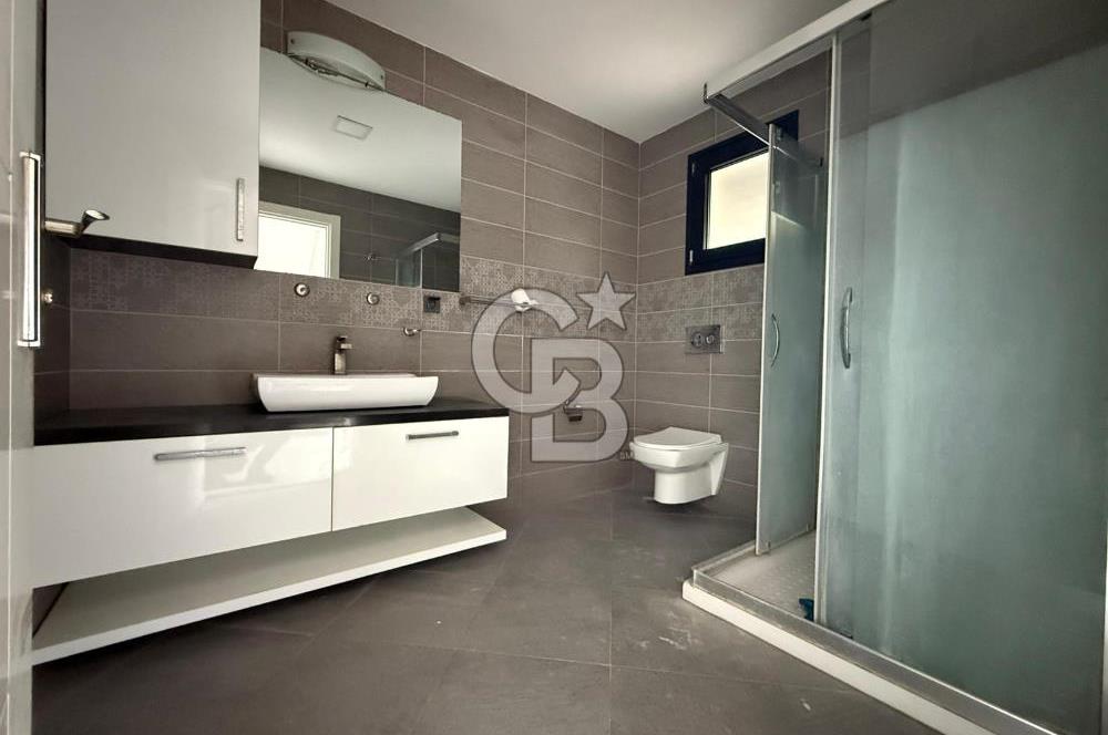 Urla Kuşçularda Kiralık 4+1 Villa