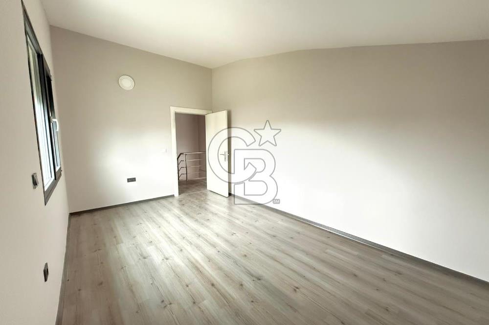 Urla Kuşçularda Kiralık 4+1 Villa