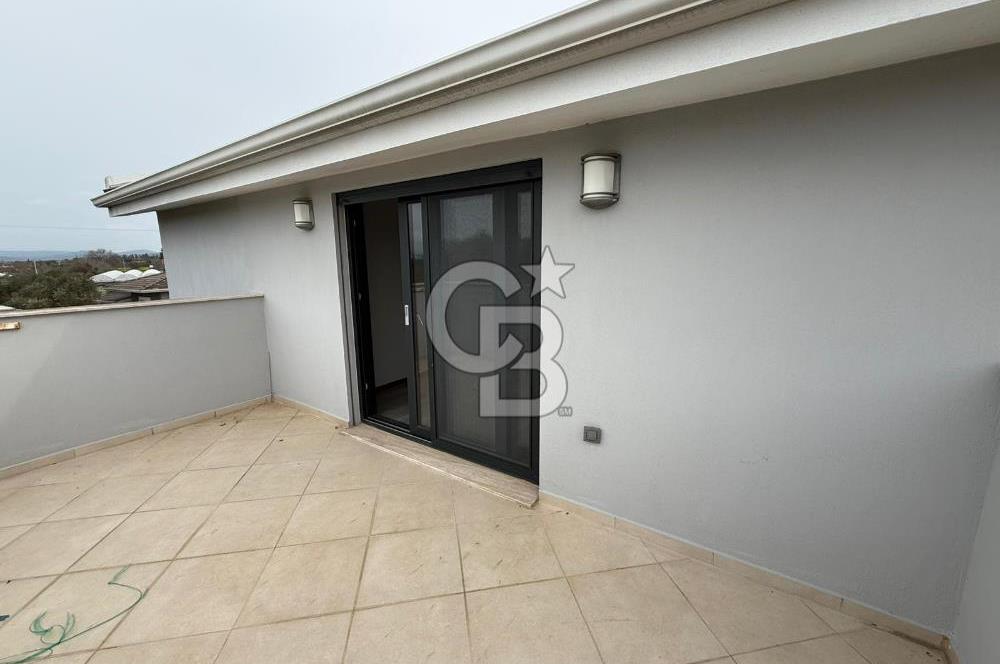 Urla Kuşçularda Kiralık 4+1 Villa