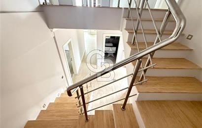 Urla Kuşçularda Kiralık 4+1 Villa