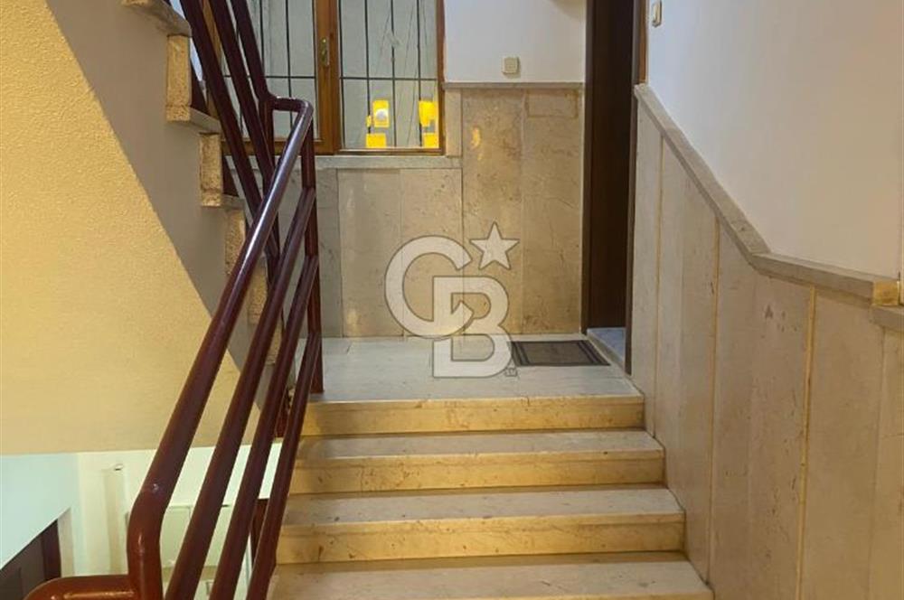 ÖVEÇLER HUZUR MAH ÖNÜ AÇIK FERAH SALI PAZARI CEPHE 4+1 DAİRE