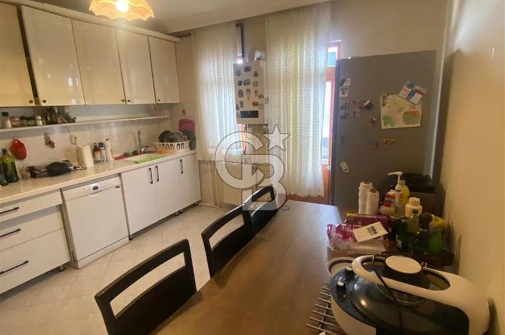 ÖVEÇLER HUZUR MAH ÖNÜ AÇIK FERAH SALI PAZARI CEPHE 4+1 DAİRE