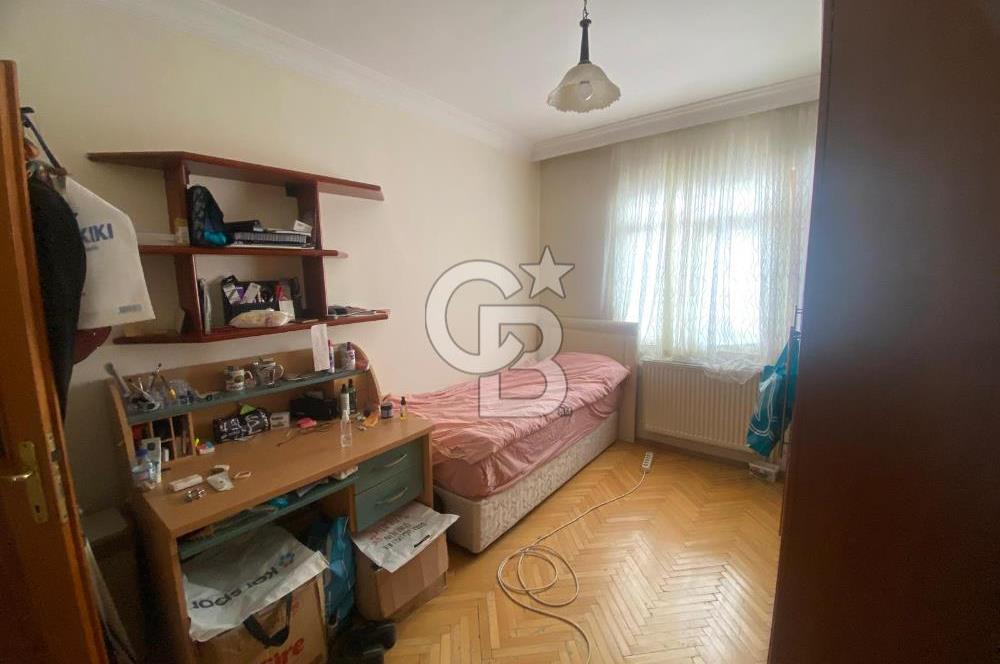 ÖVEÇLER HUZUR MAH ÖNÜ AÇIK FERAH SALI PAZARI CEPHE 4+1 DAİRE