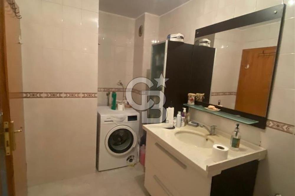 ÖVEÇLER HUZUR MAH ÖNÜ AÇIK FERAH SALI PAZARI CEPHE 4+1 DAİRE