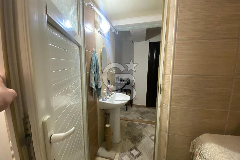 YENİ MAHALLE'DE SATILIK YATIRIMLIK 2+1 DAİRE