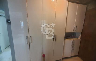 ÇİĞLİ ESENTEPE'DE KÖRFEZ MANZARALI İÇİ FULL TADİLATLI GENİŞ 2+1 DAİRE