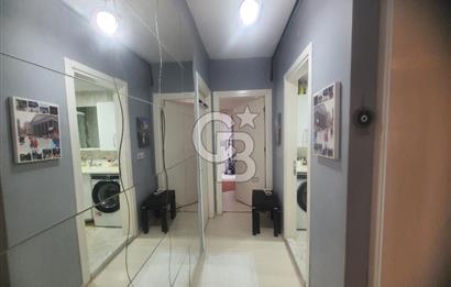 ÇİĞLİ ESENTEPE'DE KÖRFEZ MANZARALI İÇİ FULL TADİLATLI GENİŞ 2+1 DAİRE