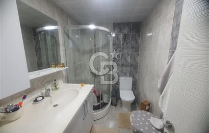 ÇİĞLİ ESENTEPE'DE KÖRFEZ MANZARALI İÇİ FULL TADİLATLI GENİŞ 2+1 DAİRE