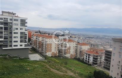 ÇİĞLİ ESENTEPE'DE KÖRFEZ MANZARALI İÇİ FULL TADİLATLI GENİŞ 2+1 DAİRE