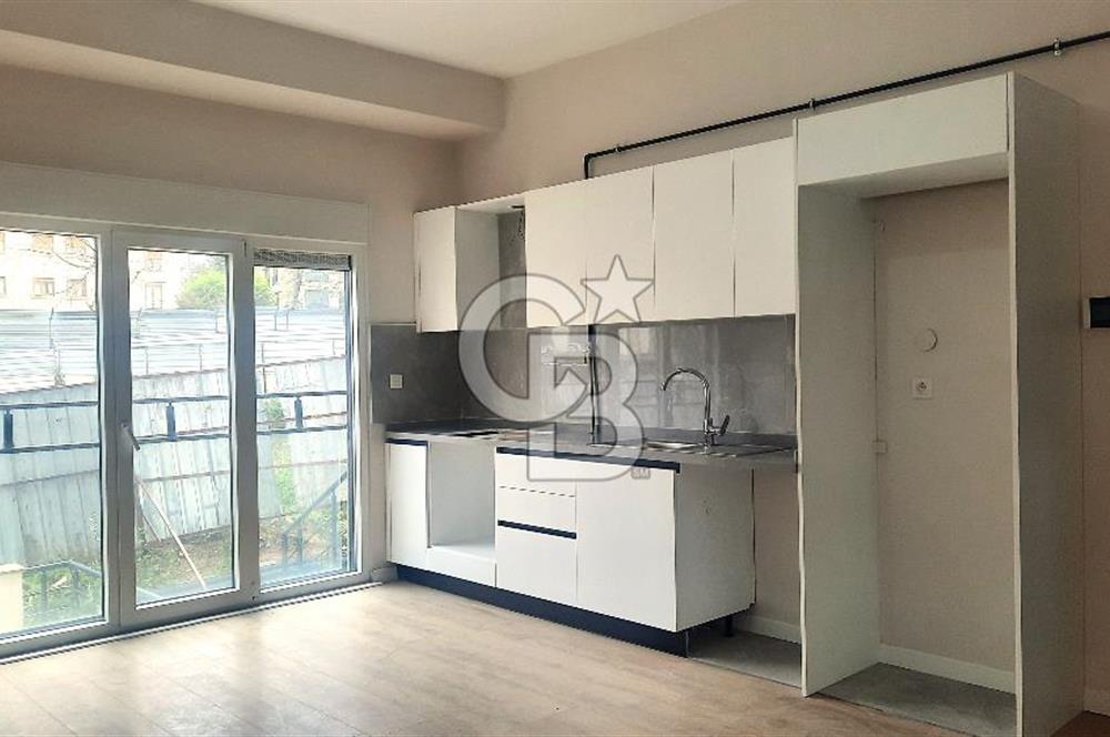 Kadıköy'de Merkezi Konumda, Yeni Binada Fırsat 1+1 Daire